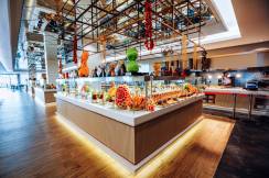 ALARCHA HOTELS RESORTS Restaurants